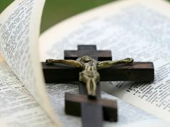 Bagaimana cara menebus dosa perzinahan dalam agama Kristen